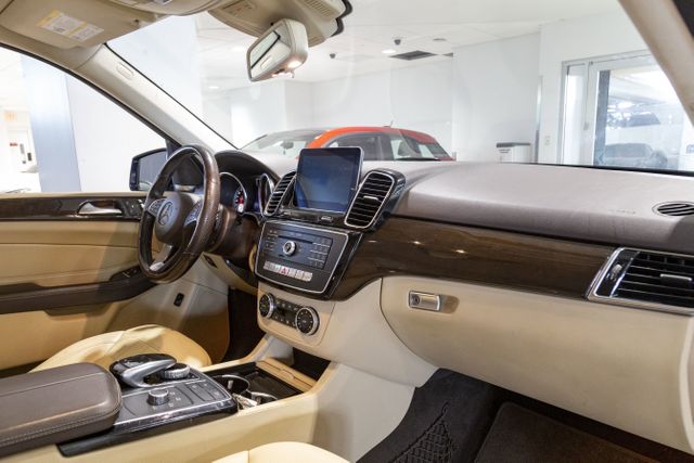 2019 Mercedes-Benz GLE 400 Premium 1