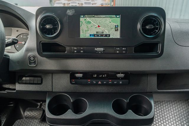 2019 Mercedes-Benz Sprinter 2500 HIGH ROOF 144" WB / 12 PASSENGER / ONE OWNER | Austin, TX | Rocky Mountain Truck Stop Austin