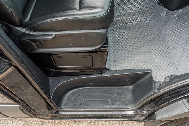 2019 Mercedes-Benz Sprinter 2500 HIGH ROOF 144" WB / 12 PASSENGER / ONE OWNER | Austin, TX | Rocky Mountain Truck Stop Austin