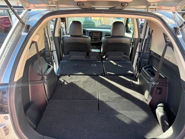 2019 Mitsubishi Outlander SE