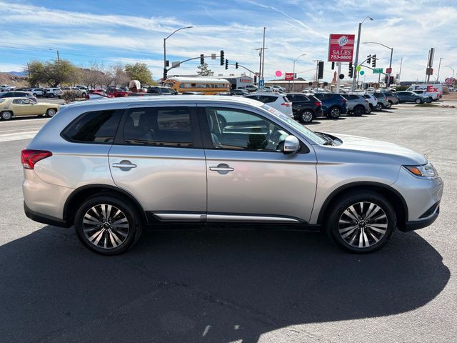 2019 Mitsubishi Outlander SE 2019 Mitsubishi Outlander SE