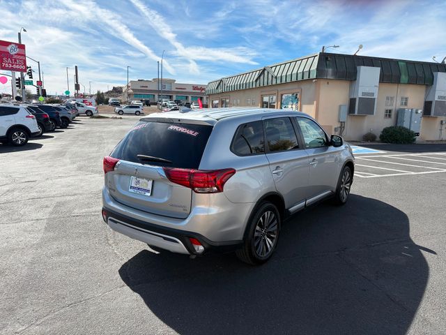 2019 Mitsubishi Outlander SE 2019 Mitsubishi Outlander SE