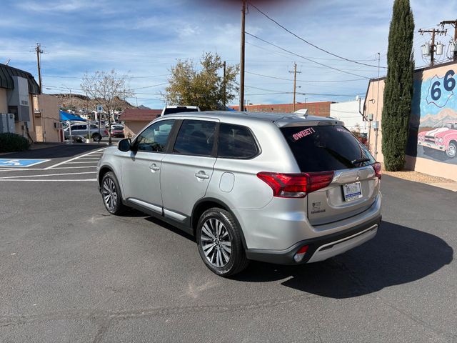 2019 Mitsubishi Outlander SE