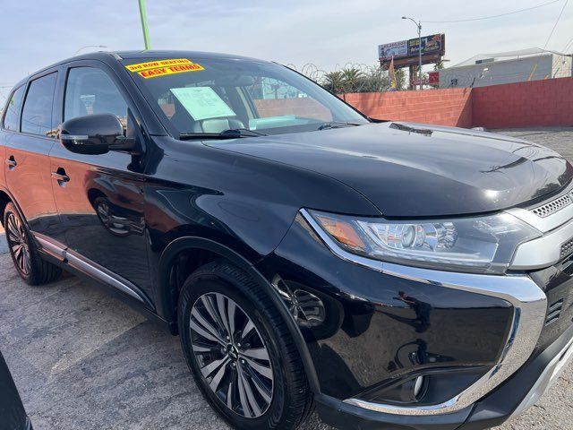 2019 Mitsubishi Outlander SE CAR PROS AUTO CENTER (702) 405-9905