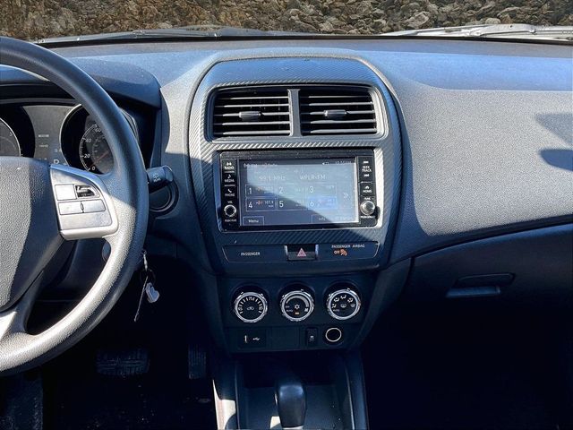 2019 Mitsubishi Outlander Sport LE