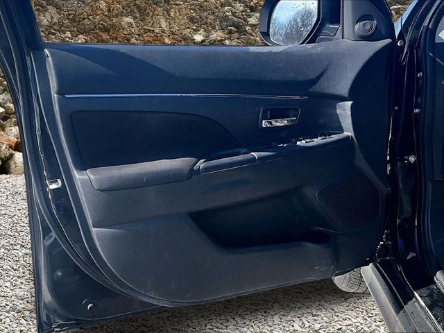 2019 Mitsubishi Outlander Sport ES