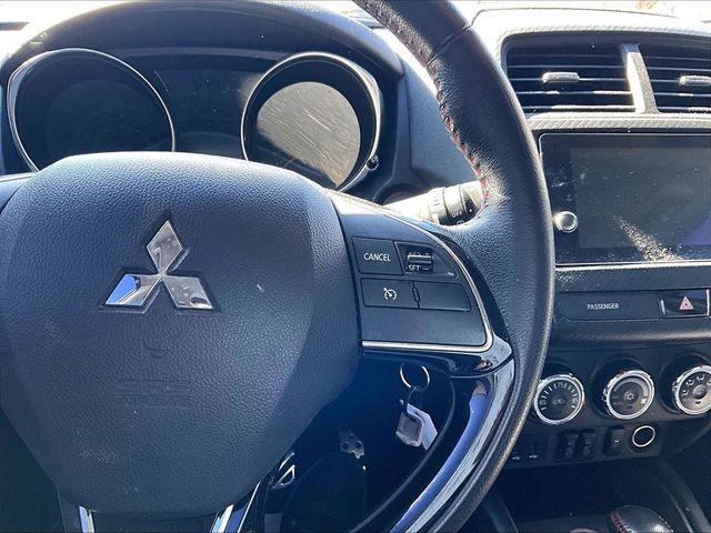 2019 Mitsubishi Outlander Sport LE