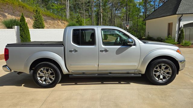 2019 Nissan Frontier SL Crew Cab SWB 4X2 Automatic V6 | Cullman, AL | Cullman Auto Rebuilders 2019 Nissan Frontier SL Crew Cab SWB 4X2 Automatic V6 | Cullman, AL | Cullman Auto Rebuilders