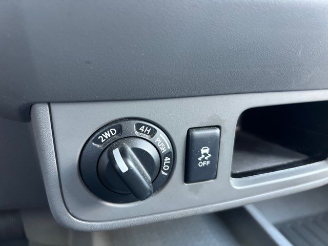 2019 Nissan Frontier SV 4x4 - 1-Owner