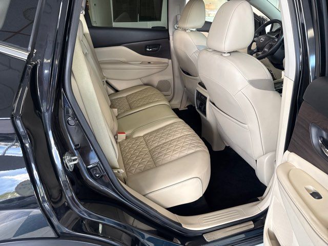 2019 Nissan Murano Platinum | Rome, GA | Knight's Car Store 2019 Nissan Murano Platinum | Rome, GA | Knight's Car Store