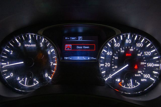 2019 Nissan Pathfinder 4WD 3rd row SV