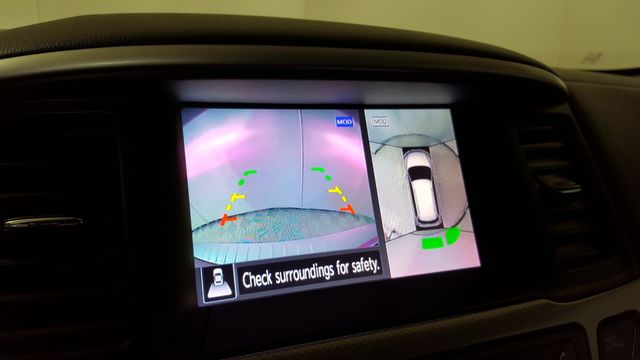 2019 Nissan Pathfinder SL | Carrollton, TX | Legend Motorcars of Carrollton