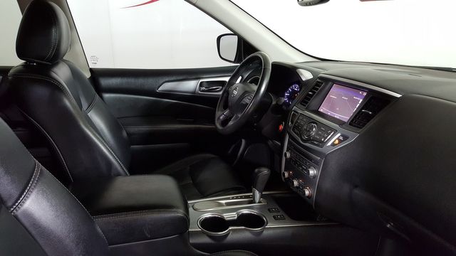 2019 Nissan Pathfinder SL | Carrollton, TX | Legend Motorcars of Carrollton 2019 Nissan Pathfinder SL | Carrollton, TX | Legend Motorcars of Carrollton