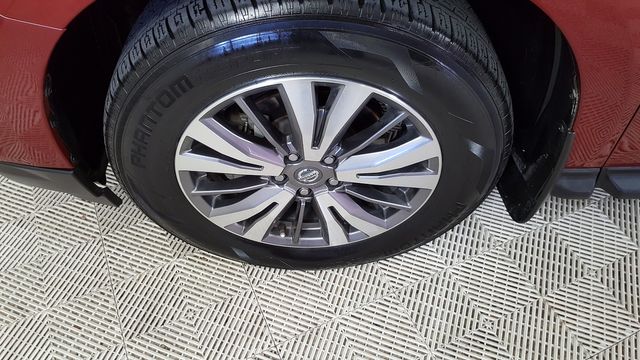 2019 Nissan Pathfinder SL | Carrollton, TX | Legend Motorcars of Carrollton