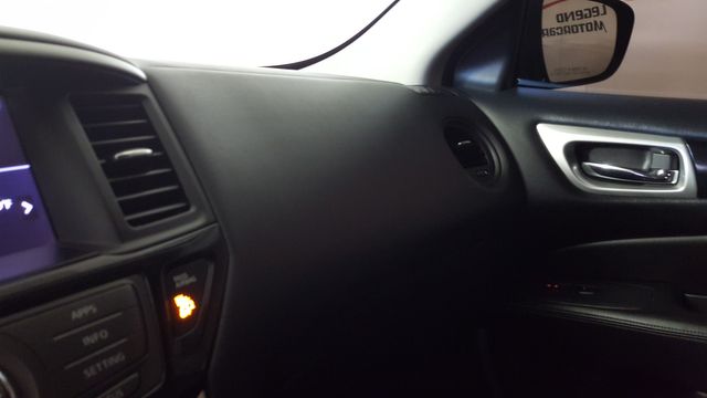 2019 Nissan Pathfinder S | Carrollton, TX | Legend Motorcars of Carrollton