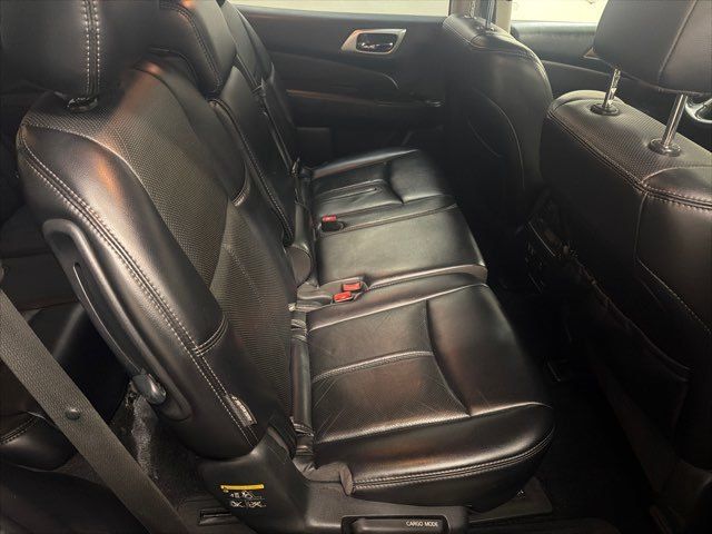 2019 Nissan Pathfinder Platinum