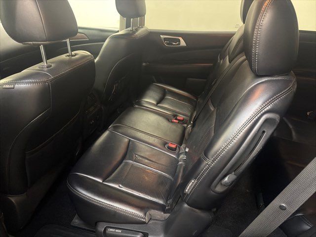 2019 Nissan Pathfinder Platinum