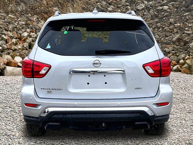 2019 Nissan Pathfinder S