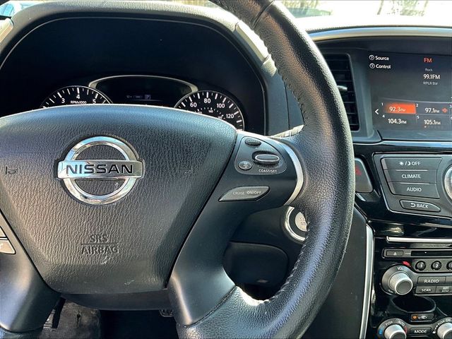 2019 Nissan Pathfinder SV
