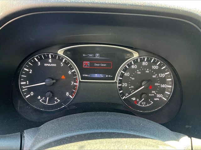 2019 Nissan Pathfinder SV