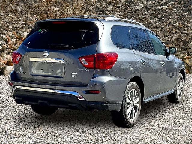 2019 Nissan Pathfinder SV