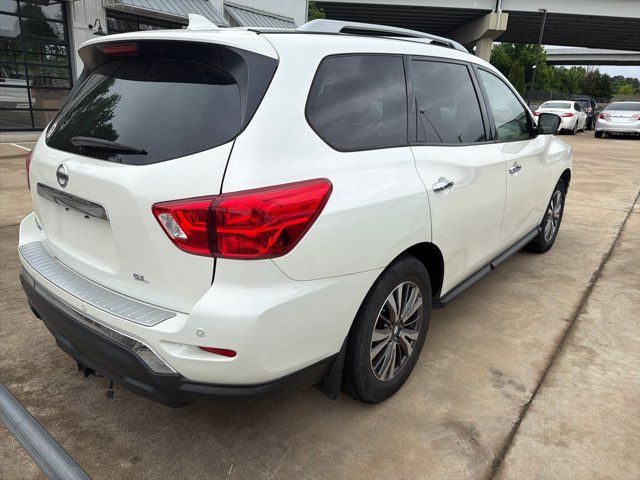 2019 Nissan Pathfinder SL