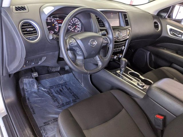 2019 Nissan Pathfinder SV