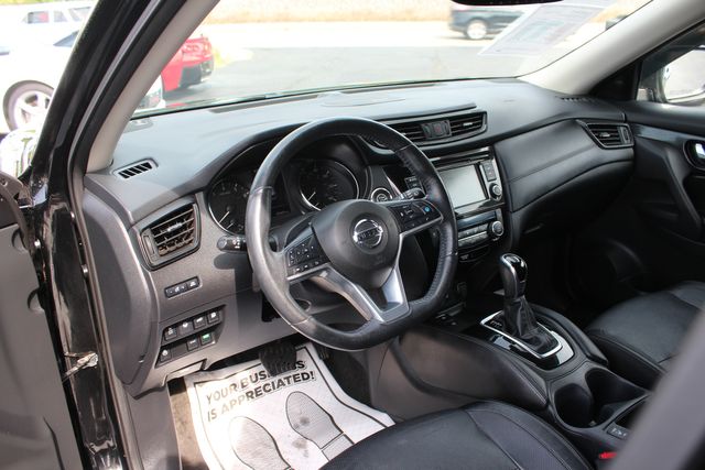 2019 Nissan Rogue SL | Granite City, Illinois | MasterCars Company Inc. 2019 Nissan Rogue SL | Granite City, Illinois | MasterCars Company Inc.