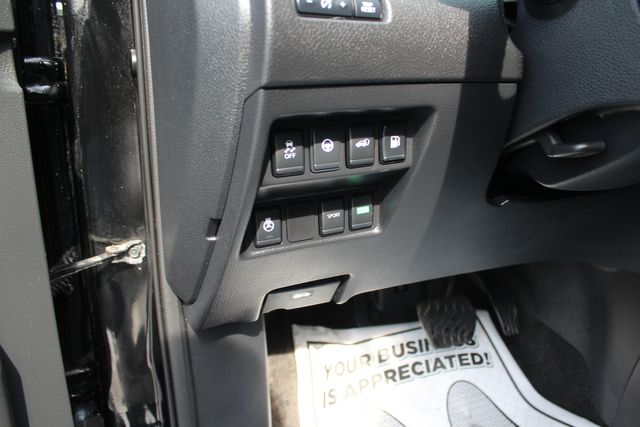 2019 Nissan Rogue SL | Granite City, Illinois | MasterCars Company Inc. 2019 Nissan Rogue SL | Granite City, Illinois | MasterCars Company Inc.