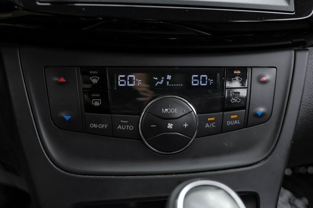 2019 Nissan Sentra SV ALLOYS FUEL EFFICIENT DUAL ZONE CLIMATE CONTROL