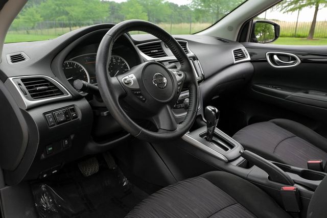 2019 Nissan Sentra SV ALLOYS FUEL EFFICIENT DUAL ZONE CLIMATE CONTROL 2019 Nissan Sentra SV ALLOYS FUEL EFFICIENT DUAL ZONE CLIMATE CONTROL