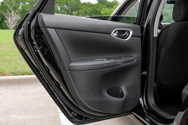 2019 Nissan Sentra SV ALLOYS FUEL EFFICIENT DUAL ZONE CLIMATE CONTROL