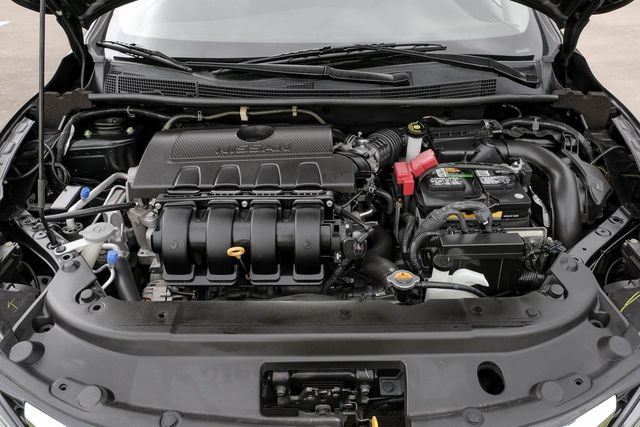 2019 Nissan Sentra SV ALLOYS FUEL EFFICIENT DUAL ZONE CLIMATE CONTROL