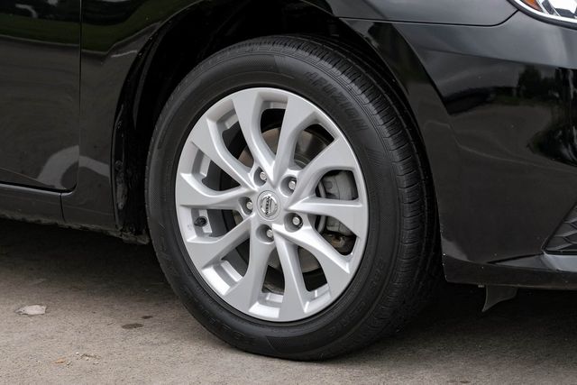 2019 Nissan Sentra SV ALLOYS FUEL EFFICIENT DUAL ZONE CLIMATE CONTROL