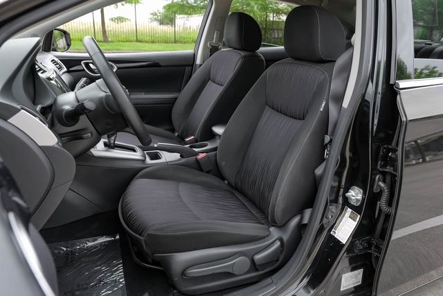 2019 Nissan Sentra SV ALLOYS FUEL EFFICIENT DUAL ZONE CLIMATE CONTROL