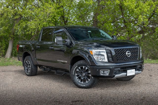 2019 Nissan Titan PRO-4X w/ Premium Package, Heated and Cooled Seats 2019 Nissan Titan PRO-4X w/ Premium Package, Heated and Cooled Seats