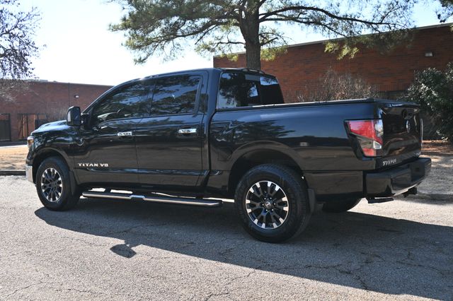 2019 Nissan Titan SV