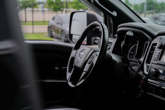 2019 Nissan Titan XD SV MIDNIGHT ED 4X4 W/ UPGRADES / AISIN / CUMMINS | Austin, TX | Rocky Mountain Truck Stop Austin