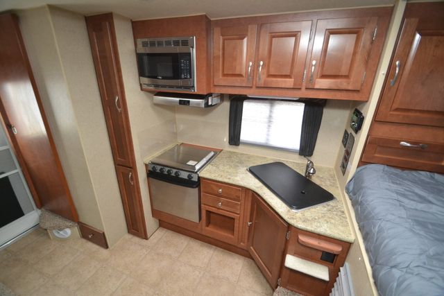 2019 Northwood Arctic Fox 990