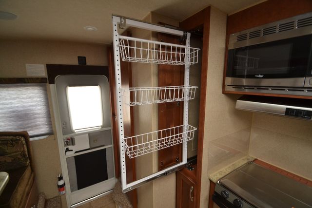 2019 Northwood Arctic Fox 990