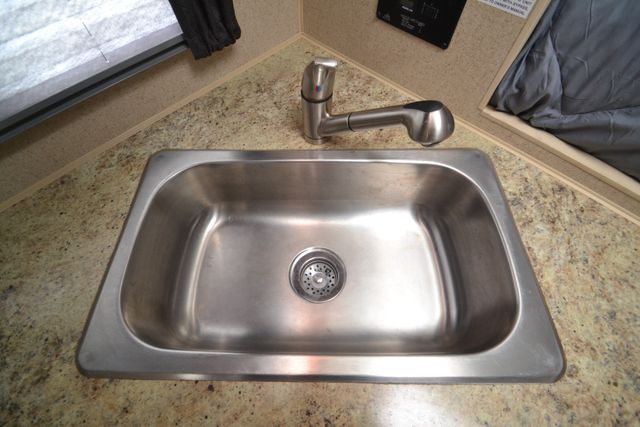 2019 Northwood Arctic Fox 990