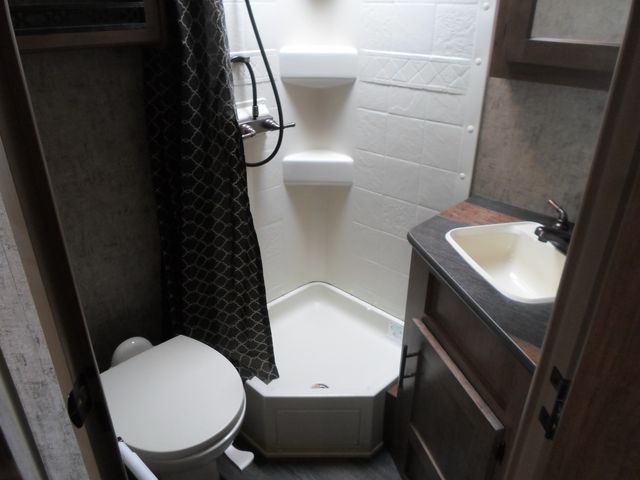 2019 Outdoors RV Creekside 18RBS