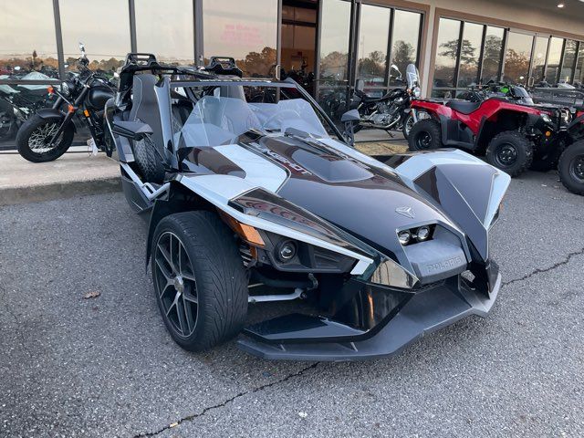 2019 Polaris SLINGSHOT SL 2019 Polaris SLINGSHOT SL