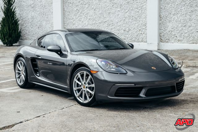2019 Porsche 718 Cayman 