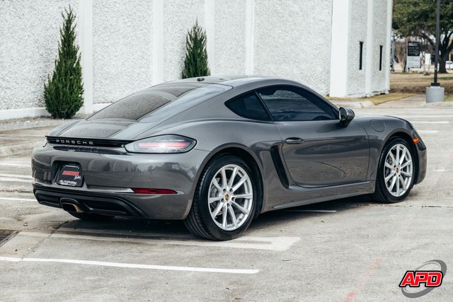 2019 Porsche 718 Cayman 2019 Porsche 718 Cayman