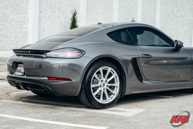 2019 Porsche 718 Cayman 