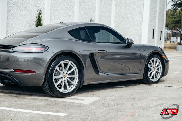 2019 Porsche 718 Cayman 2019 Porsche 718 Cayman