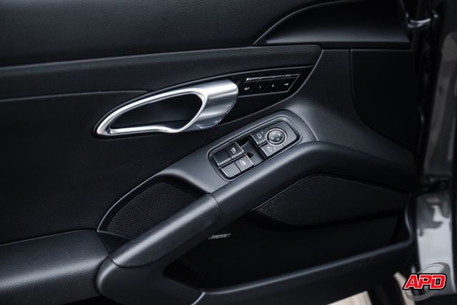 2019 Porsche 718 Cayman 