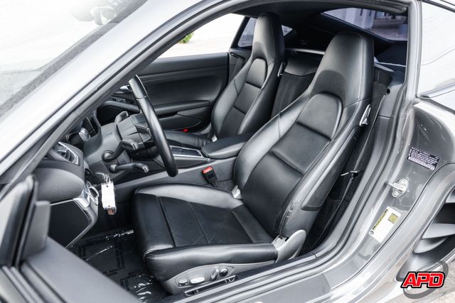 2019 Porsche 718 Cayman 2019 Porsche 718 Cayman