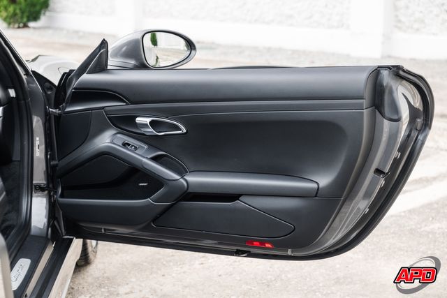 2019 Porsche 718 Cayman 2019 Porsche 718 Cayman